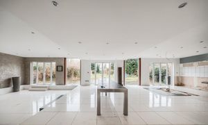 Photo 16- click for photo gallery